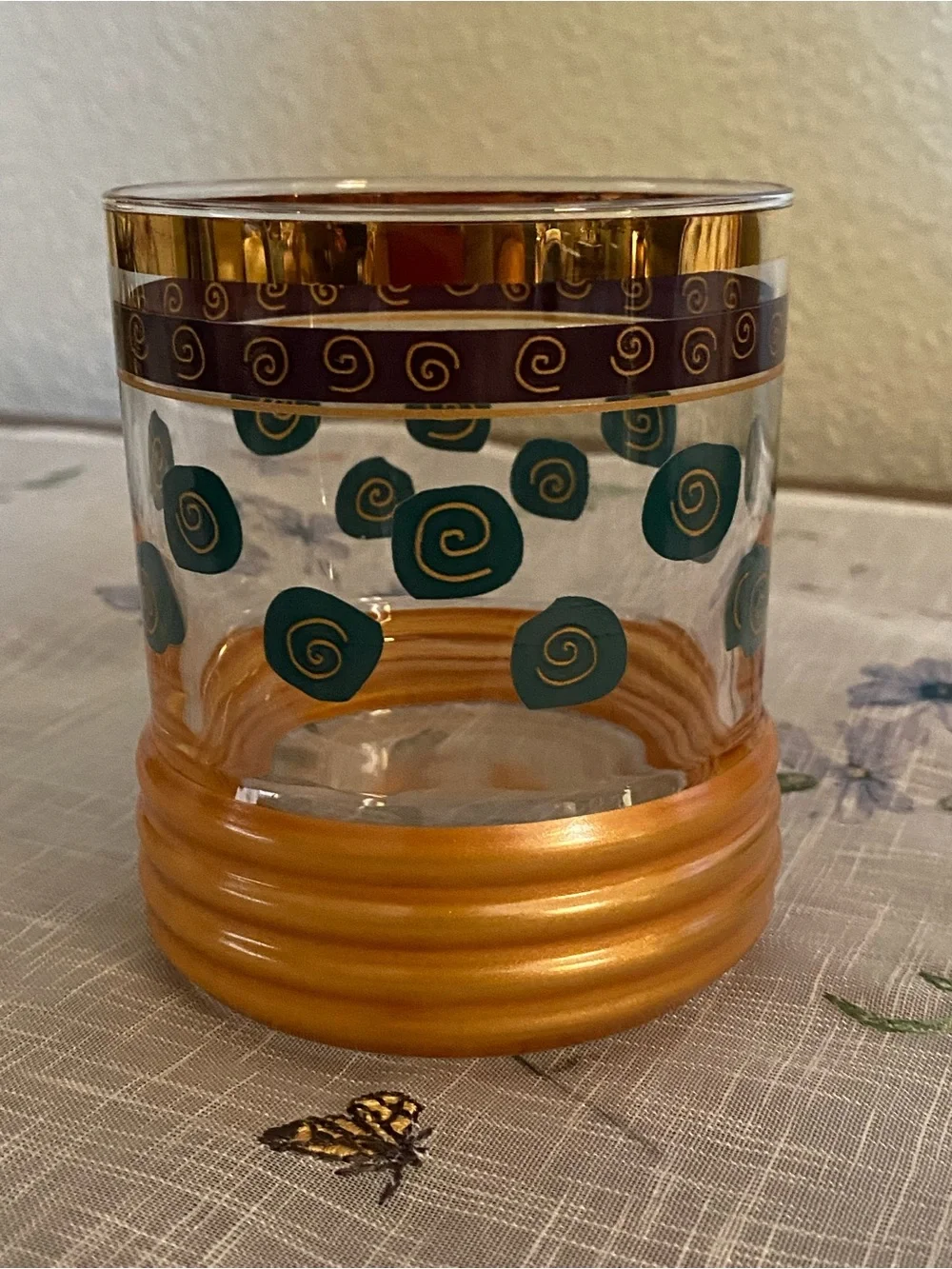 Sakura Gold-Trimmed Glass Tumbler with Teal Spirals and Copper Base